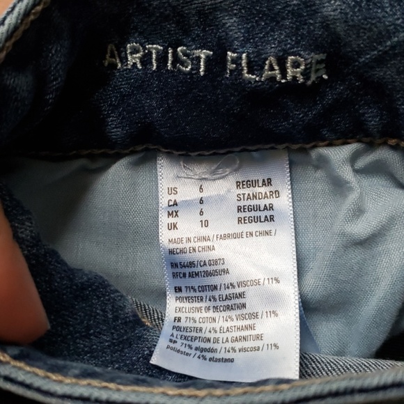 AEO Artist Flare Jeans size 6 - Picture 3 of 3